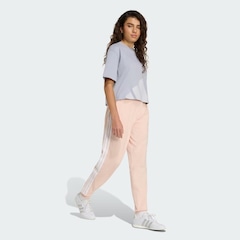 Camiseta adidas Boyfriend Essentials Big Logo - Feminina - Foto 6