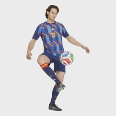 Camisa Espanha Pré-Jogo I 26/27 adidas - Masculina - Foto 4