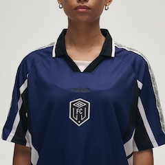 Camisa Umbro Jersey Tape F.C. Unissex - Foto 2