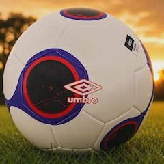 Bola de Futebol de Campo Umbro Neo Trainer II - Foto 3