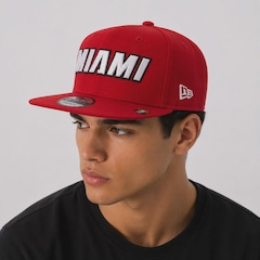 Boné Unissex New Era Miami Heat NBA 22 950 - Aba Curva - Foto 6