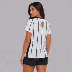 Camisa do Corinthians Fitness Listrada - Feminina - Foto 4
