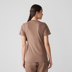 Camiseta New Balance Essentials Feminina - Foto 5