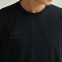 Camiseta Umbro Essential Masculino - Foto 2