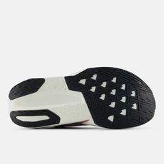 Tênis Feminino New Balance Fuelcell Rebel V5 - Foto 5