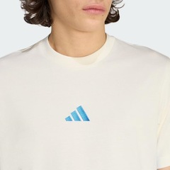 Camiseta adidas Malha Simples Essentials Três Listras - Masculina - Foto 3