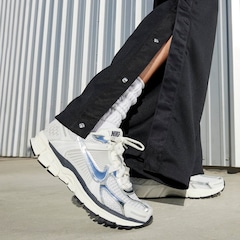 Tênis Feminino Nike Zoom Vomero 5 - Foto 10