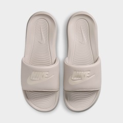 Chinelo Nike Victori One Masculino - Foto 2
