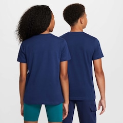 Camiseta Nike Sportswear Futura Infantil - Foto 2