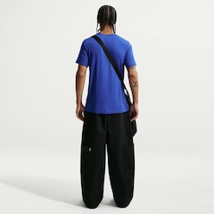 Camiseta Chelsea Nike Crest Masculina - Foto 5