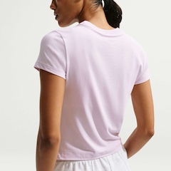 Camiseta Nike Sportswear Chill Knit Feminina - Foto 2