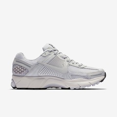 Tênis Masculino Nike Zoom Vomero 5 - Foto 1