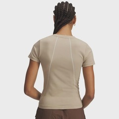 Camiseta de Treino Under Armour Vanish Seamless - Feminina - Foto 2
