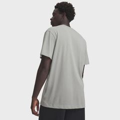 Camiseta Sportstyle Under Armour Logo Heavyweight - Masculina - Foto 2