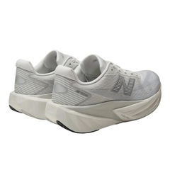 Tênis New Balance FuelCell Rebel V5 Masculino - Foto 3