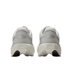 Tênis New Balance FuelCell Rebel V5 Masculino - Foto 5