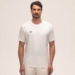 Camiseta Masculina Umbro Beyond The Pitch - Foto 1