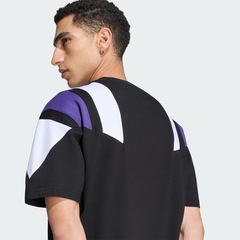 Camiseta Real Madrid EQT adidas Originals Masculina - Foto 5