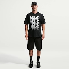 Camiseta Nike Sportswear Loose Unissex - Foto 4