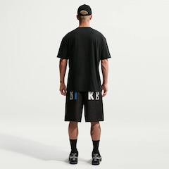 Camiseta Nike Sportswear Loose Unissex - Foto 5