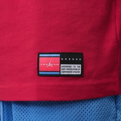 Camiseta Jordan Brooklyn Fleece Labor Graphic Masculina - Foto 5