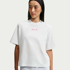 Camiseta Nike Sportswear Classic Boxy Advanced Speed Feminina - Foto 1