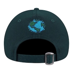Boné Adulto New Era 940 Earth Day Start Today Aba Curva - Foto 3
