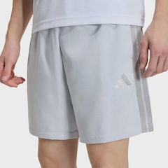 Short adidas Essential Três Listras Chelsea - Masculino - Foto 3