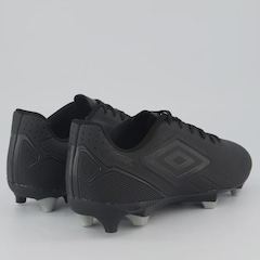 Chuteira de Campo Adulto Umbro Attak III All Black - Foto 3