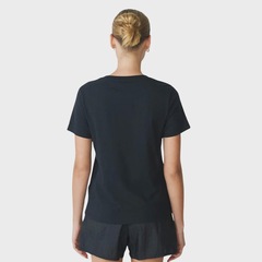 Camiseta Fila Regular Basic V Classic Feminina - Foto 3