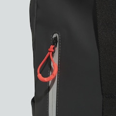 Mochila Adidas Híbrida Roll-Top Audi F1 - Foto 9