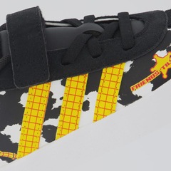 Tênis Unissex Adidas VL Court Toy Story EL - Foto 8