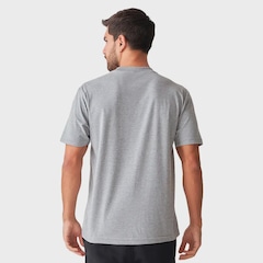 Camiseta New Balance Essentials SL Masculina - Foto 3