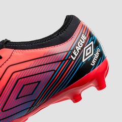Chuteira de Campo Adulto Umbro Top Speed League - Foto 9