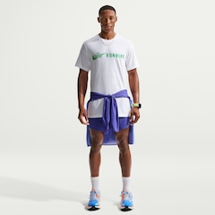 Camiseta Dri-FIT Nike Run DNA 2 Masculina - Foto 4