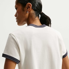 Camiseta Nike Sportswear Club Ringer 28 Feminina - Foto 2