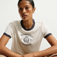 Camiseta Nike Sportswear Club Ringer 28 Feminina - Foto 3