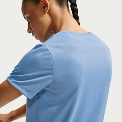 Camiseta Nike Dri-FIT Feminina - Foto 3