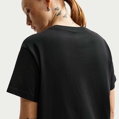 Camiseta Nike Sportswear Classic Oversized Feminina - Foto 2