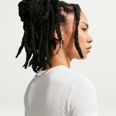 Camiseta Cropped Nike Sportswear Chill Knit MSC Feminina - Foto 2