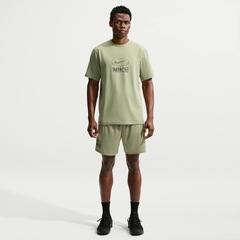 Camiseta Dri-FIT Nike UV Hyverse Field Graphic Masculina - Foto 4