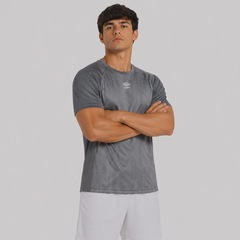 Camiseta Umbro Velocita Masculina - Foto 2