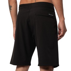 Bermuda MCD Liso Classic Masculina - Foto 2