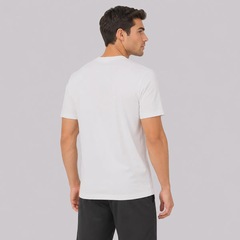 Camiseta adidas Small Logo Essentials Masculina - Foto 4