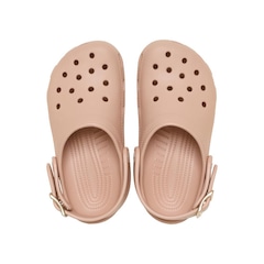 Sandália Crocs Classic Metallic Buckle Clog Blush - Unissex - Foto 5