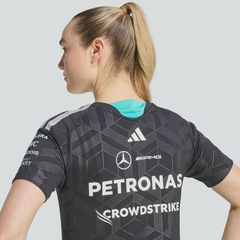 Camiseta adidas Mercedes AMG Petronas Driver Feminina - Foto 6