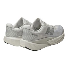Tênis Masculino New Balance Fuelcell Rebel V5 - Foto 4