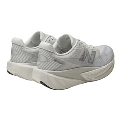 Tênis Feminino ew Balance Fuelcell Rebel V5 - Foto 4