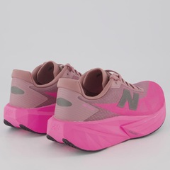 Tênis Feminino New Balance Fuelcell Rebel V5 - Foto 3