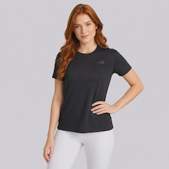Camisa New Balance Essentials SL Feminina - Foto 1